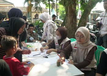 ICMI Orwil Banten dan Bapeksi Gelar Pengobatan Gratis
