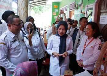 Bupati Serang Ratu Zakiyah Tinjau Kopdes Merah Putih Ranjeng yang Jadi  Percontohan Nasional
