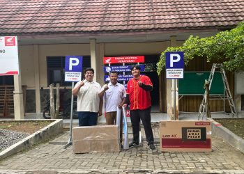 SMKN 5 Kota Serang Terima Perlengkapan Edukasi Safety Riding dari Honda Banten