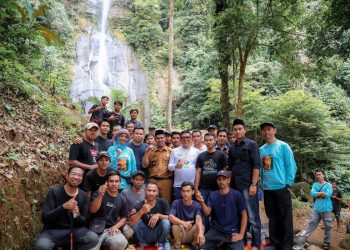 Gubernur Andra Soni Prioritaskan Infrastruktur Wisata Curug Cimanggung Lewat Program ‘Bang Andra’