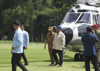 Dampingi Presiden Prabowo, Gubernur Andra Soni Saksikan Akad Massal 50 Ribu Rumah Subsidi