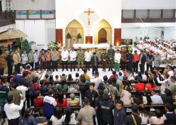 Pastikan Ibadah Aman, Gubernur Andra Soni dan Forkopimda Tinjau Malam Natal di Kota Serang