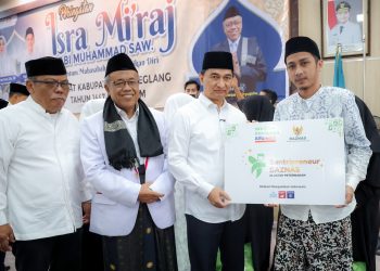 Hadiri Peringatan Isra Mikraj di Pandeglang, Wagub Dimyati Ingatkan Pentingnya Menjaga Salat